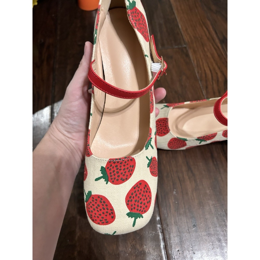 Strawberry Pattern Square Toe Chunky Heeled Mary Jane Pumps Sz 8 - Picture 12 of 12